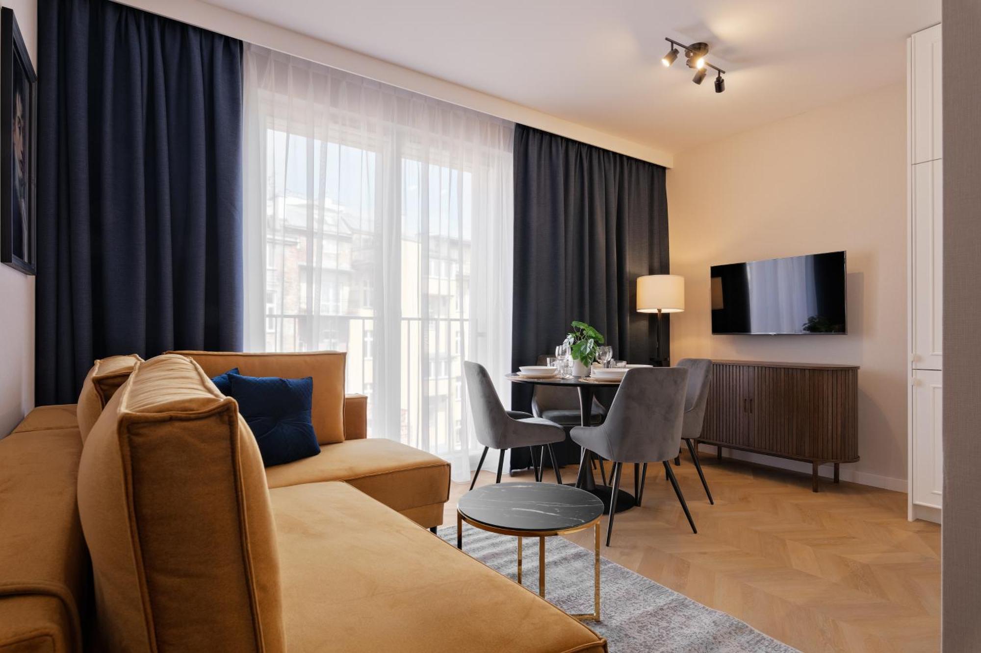 Metropolis Old Town Apartments Cracovie Extérieur photo