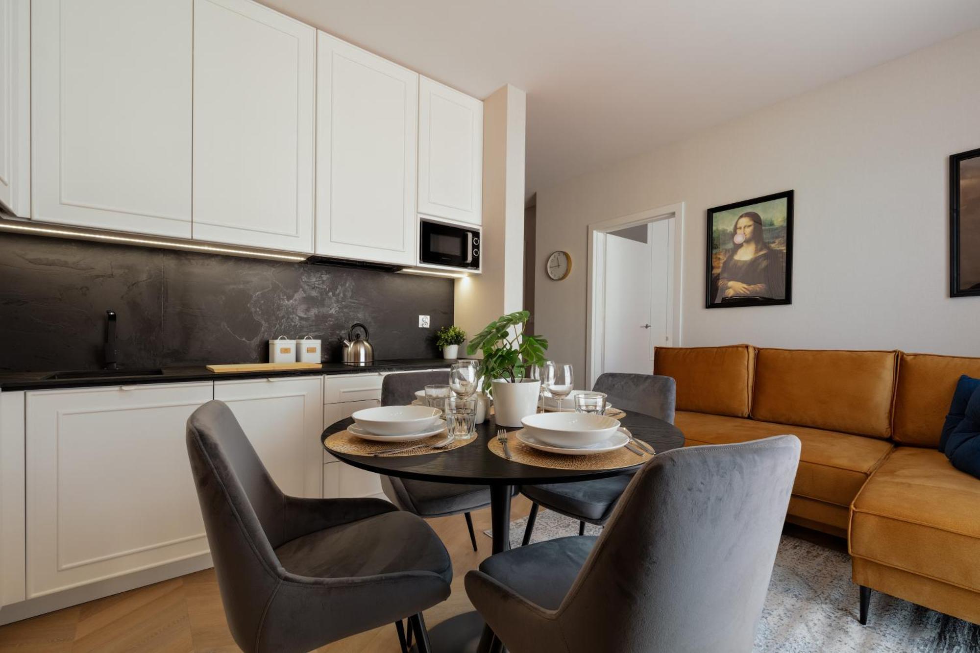 Metropolis Old Town Apartments Cracovie Extérieur photo